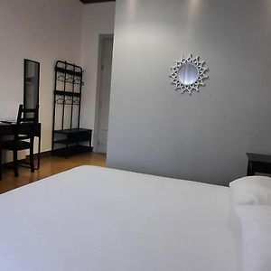 Camera con letto queen size
